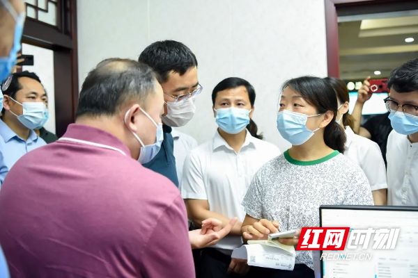 德宏最新医保套现24小时微信方法分析(最方便真实的德宏医保卡提现套取微信方法)